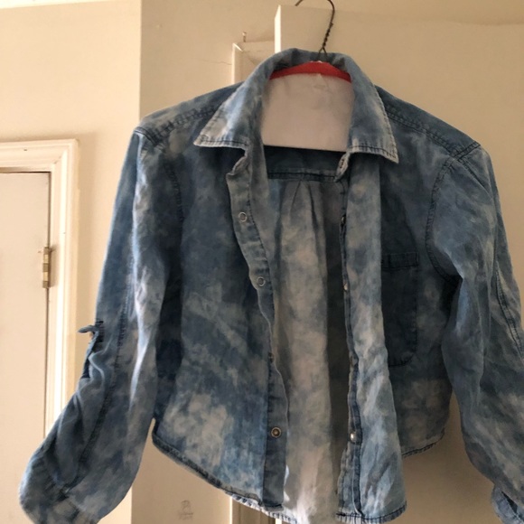 Blouse - Picture 2 of 3